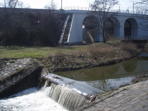 Viadukt u Hořejšího rybníka